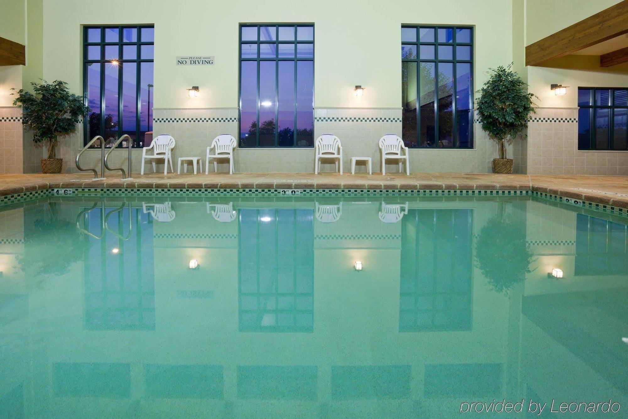 Country Inn & Suites By Radisson, Madison West, Wi Middleton Facilidades foto